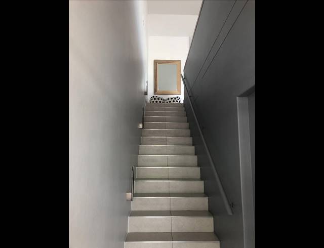 80M² BED & BREAKFAST FOR SALE IN GARDENS